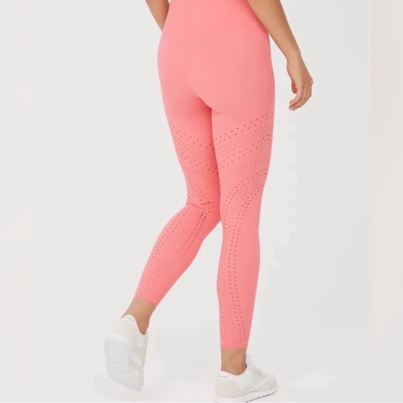 aerie Pants - Aerie Offline Goals High Waisted 7/8 Leggings Coral, Size Small